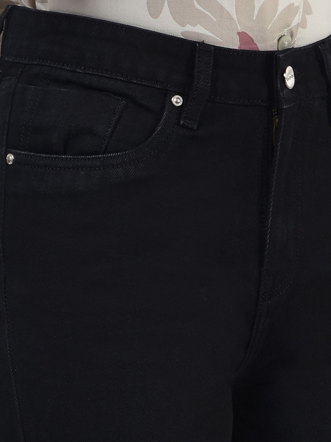 Numero Uno Women Solid Black Jeans
